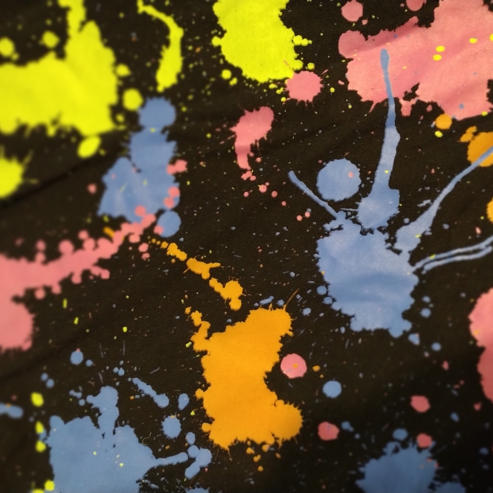 Boy short sleeve t-shirt splatter pattern, Bailey apparel. Size 4T. Multicolor - Picture 3 of 4
